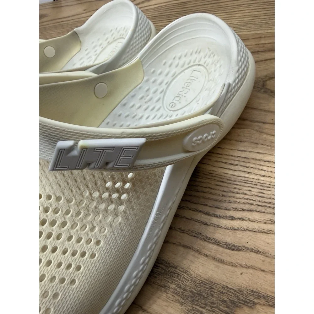 Crocs Unisex LiteRide 360 Clog Sandals M8 W10 Off White Closed Toe Lightweight
